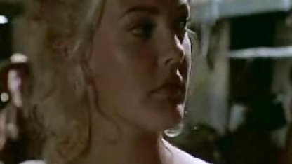 Tek tek yağda iki yetişkin fahişe travestiseksfilmi sikikleri