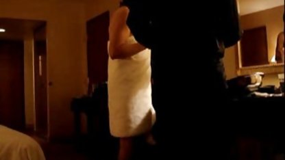 Küçük memeli çıplak kaliteli sex filmleri esmer için masaj
