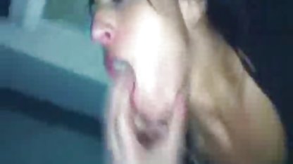 Esmer ve sarışın ile tutkulu kızlık bozma seks filmi anal üçlü