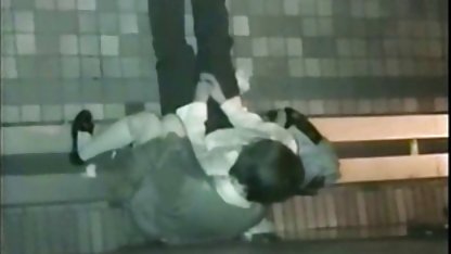Sert bir adam ağzına ve yerli sex filmleri kedi bir kız becerdin