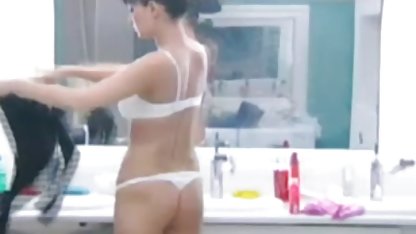 Hastanede, hemşire masaya mature sex film izle doktoru sikikleri