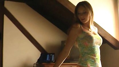Bir topuz ile Rus cumshot izle film seks bebeğim