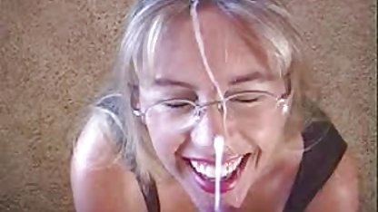 Esmer sex filmi seyret deliğe sikikleri ve ev fuck kaldırır