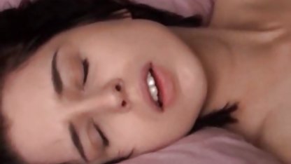 Esmer oral seks pornocu film sonra bir vajina verdi